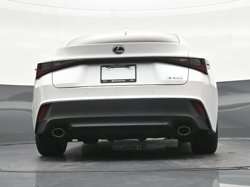 Used 2023 Lexus IS 300 w/ Comfort Package RWD image 26