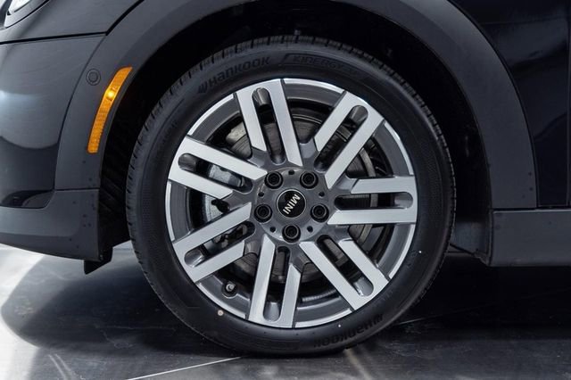 New 2026 MINI Cooper 4-Door Hardtop image 21