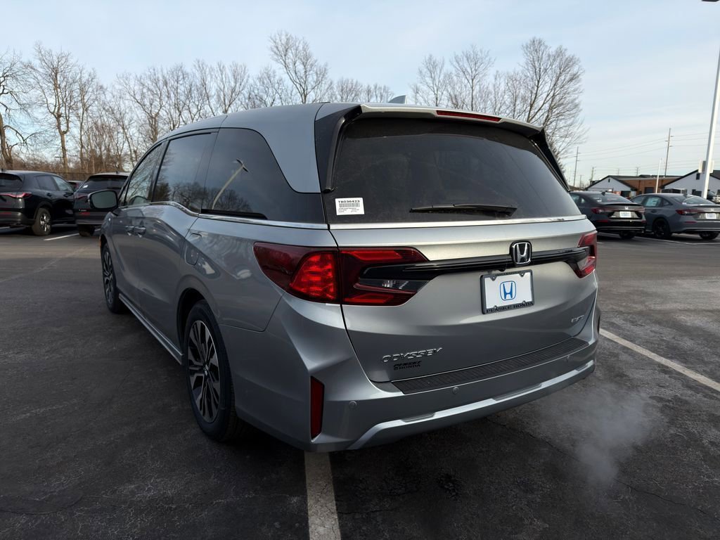 Used 2026 Honda Odyssey Elite image 3