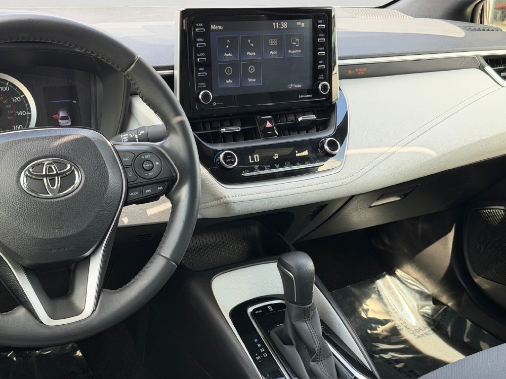 Used 2021 Toyota Corolla SE w/ SE Premium Package FWD image 14