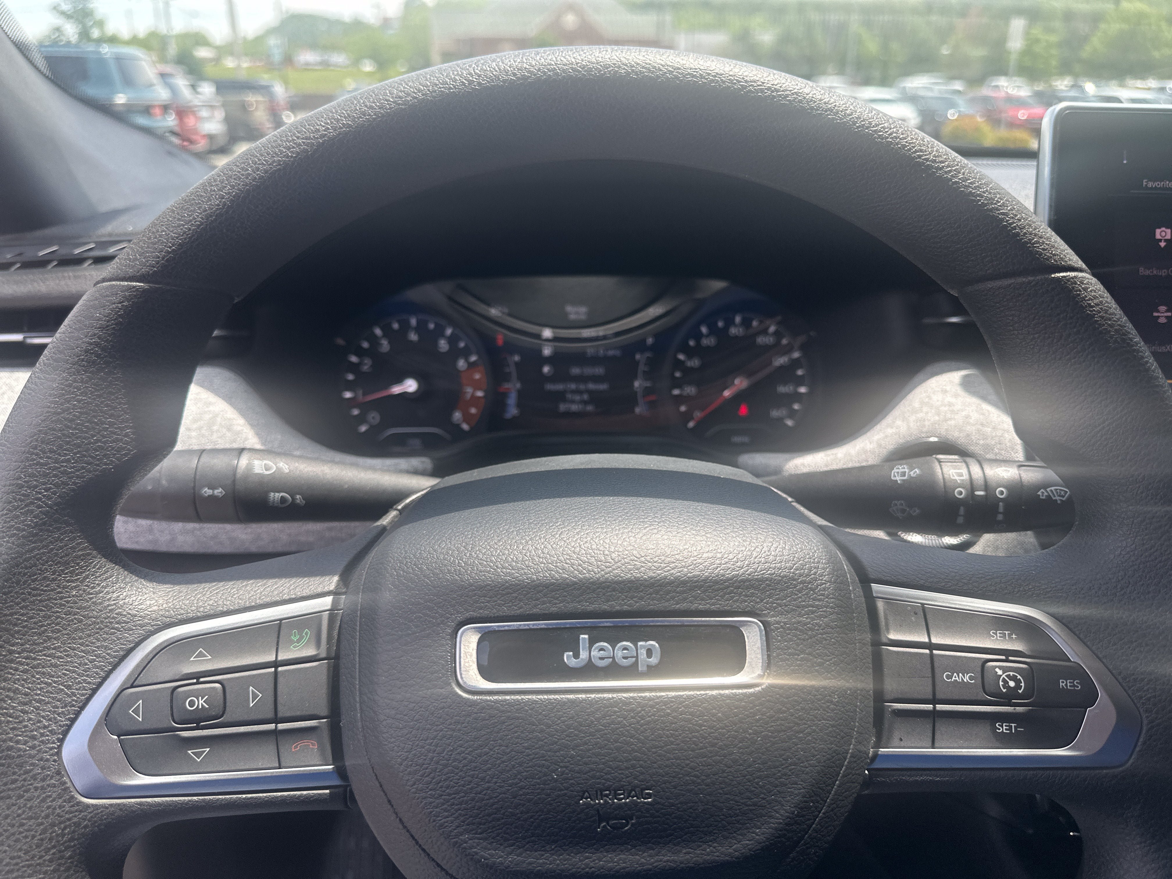 Used 2023 Jeep Compass Sport AWD/4WD image 34