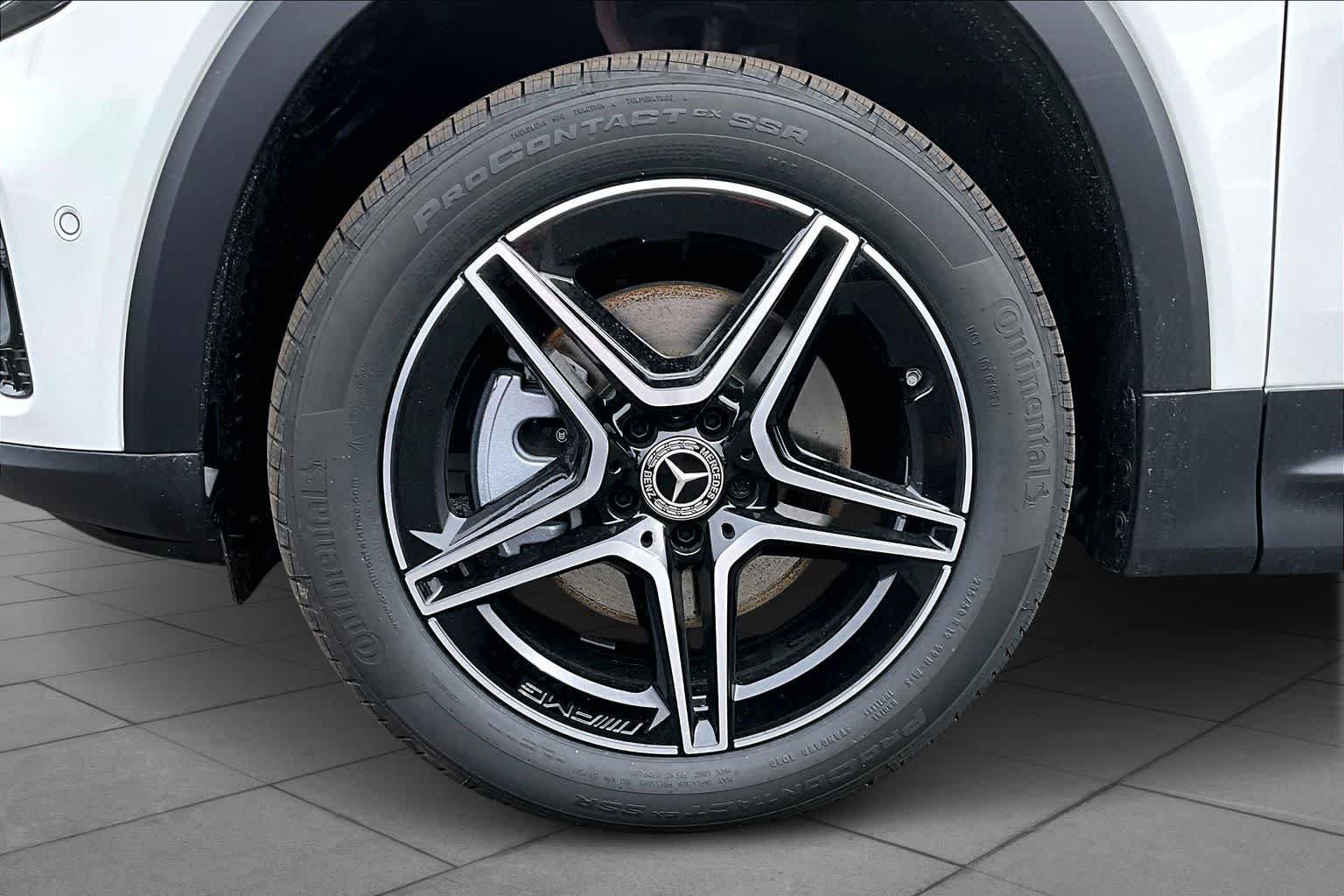 New 2026 Mercedes-Benz GLB 250 4MATIC image 15