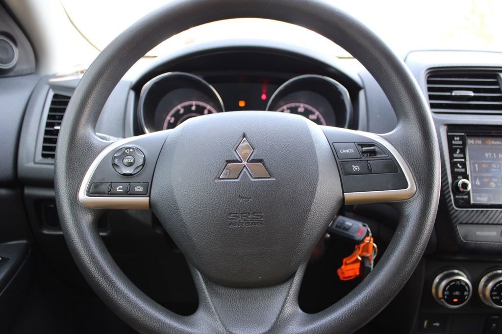 Used 2020 Mitsubishi Outlander Sport ES image 23