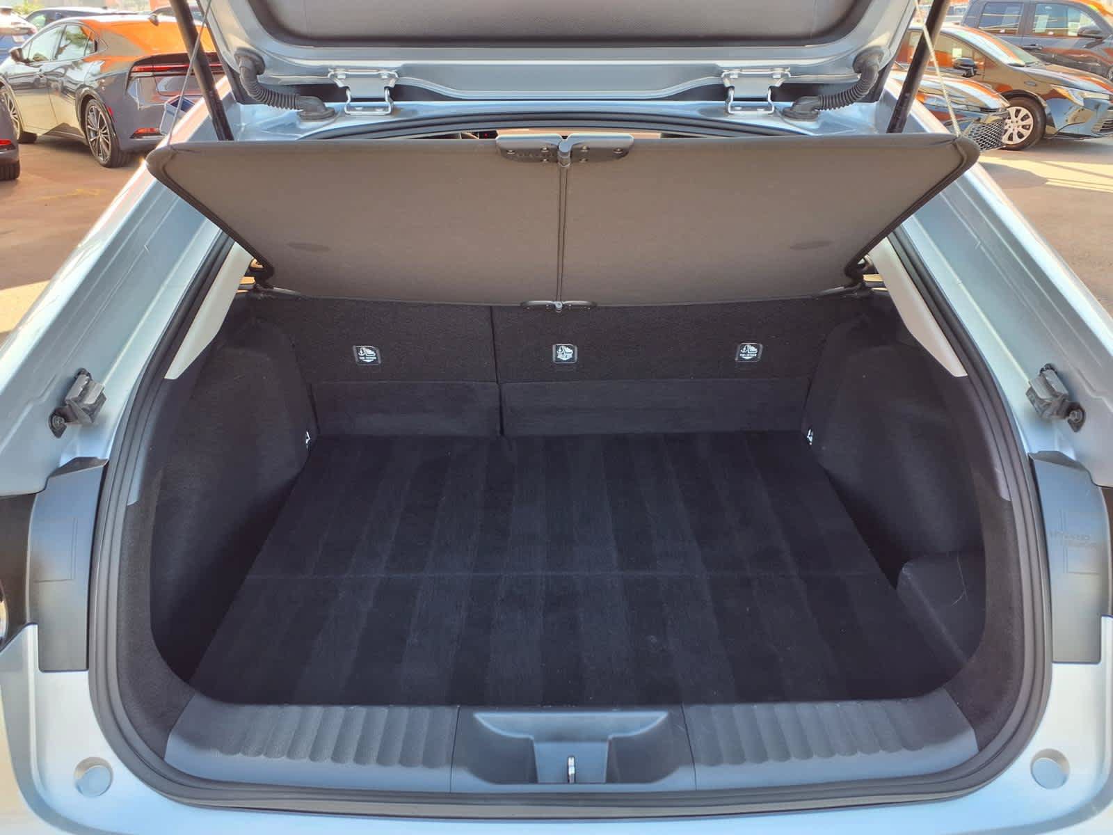 Certified 2026 Toyota Prius XLE FWD image 9