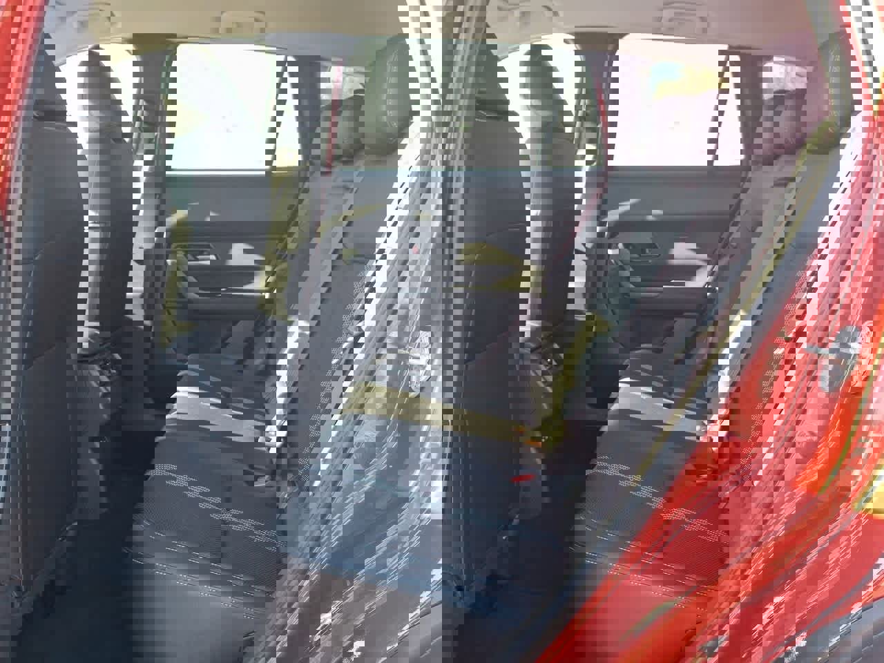 Used 2025 MAZDA CX-50 AWD 2.5 S w/ Preferred Package image 26