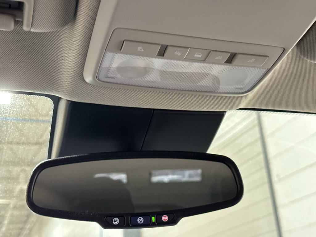 Used 2022 Buick Encore Preferred w/ Safety Package image 34