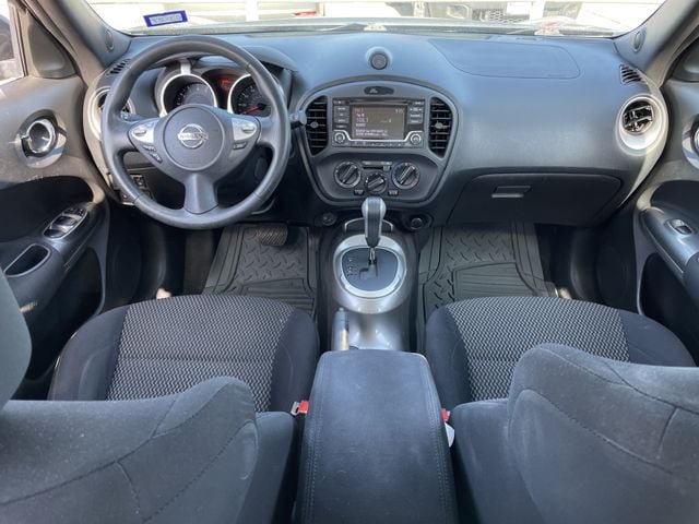 Used 2017 Nissan Juke S FWD image 9