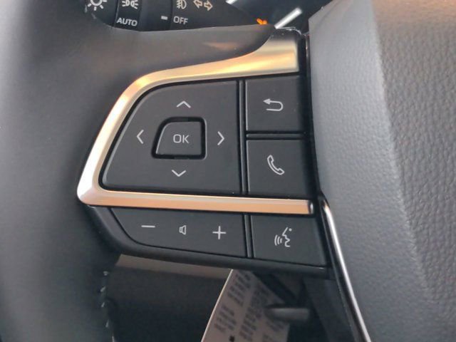 Used 2021 Toyota Highlander Limited image 26