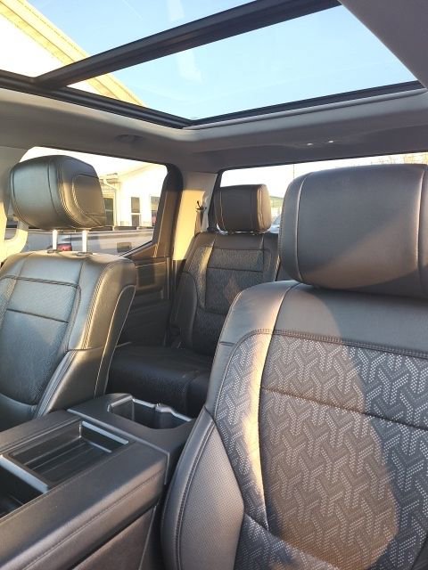 Used 2022 Toyota Tundra Limited image 2