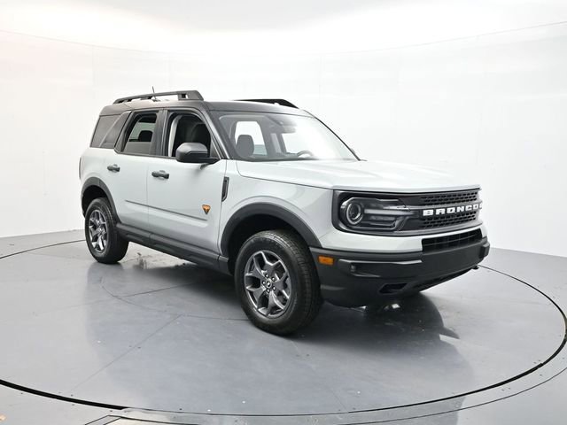 Used 2023 Ford Bronco Sport Badlands image 1