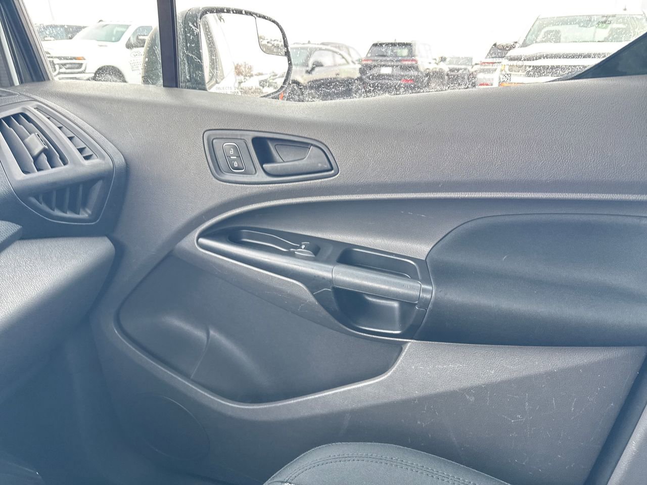 Used 2020 Ford Transit Connect XL image 24