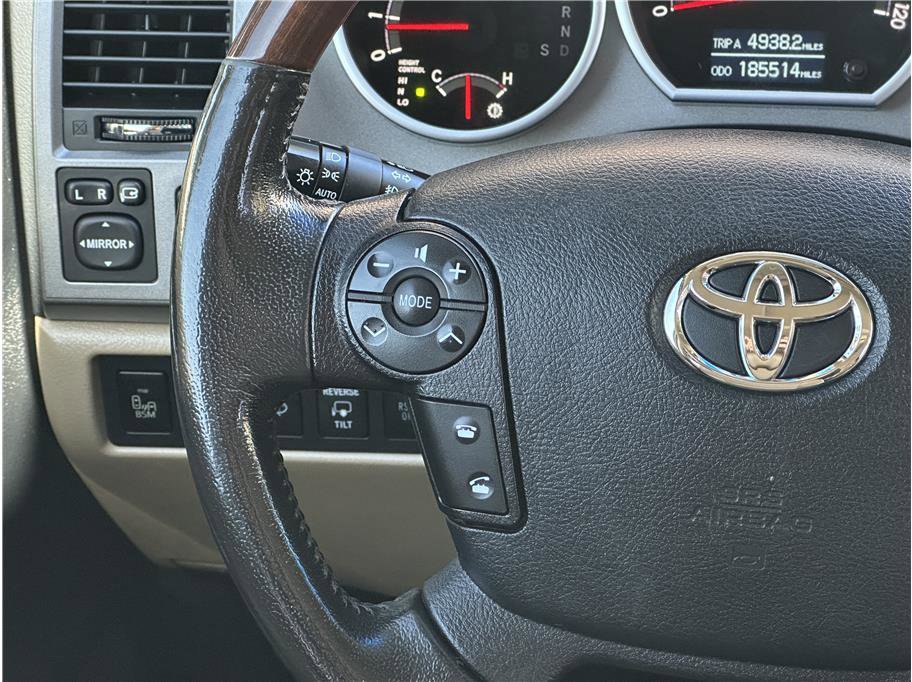 Used 2012 Toyota Sequoia Platinum image 23