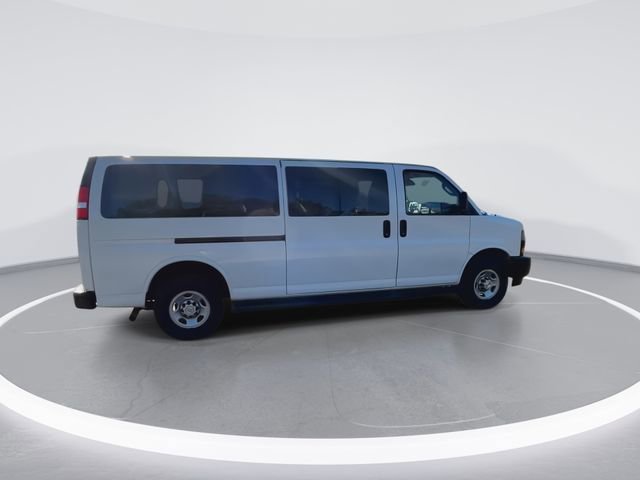 Used 2023 Chevrolet Express 3500 LS image 2