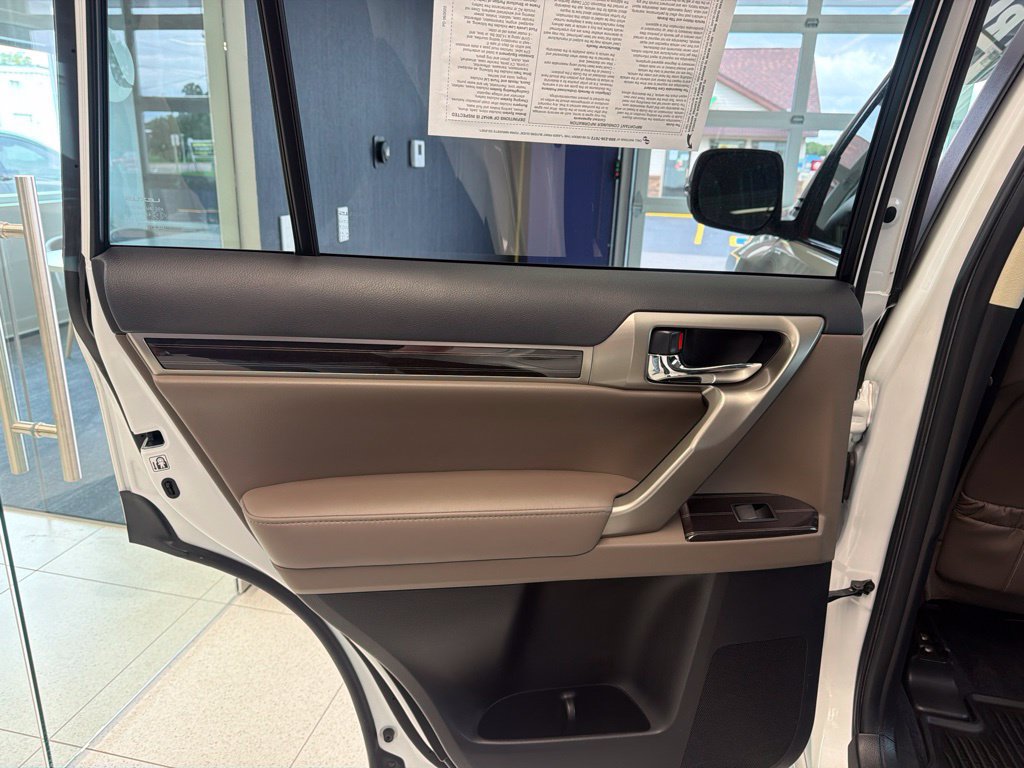 Used 2020 Lexus GX 460 Premium w/ Premium Package AWD/4WD image 50