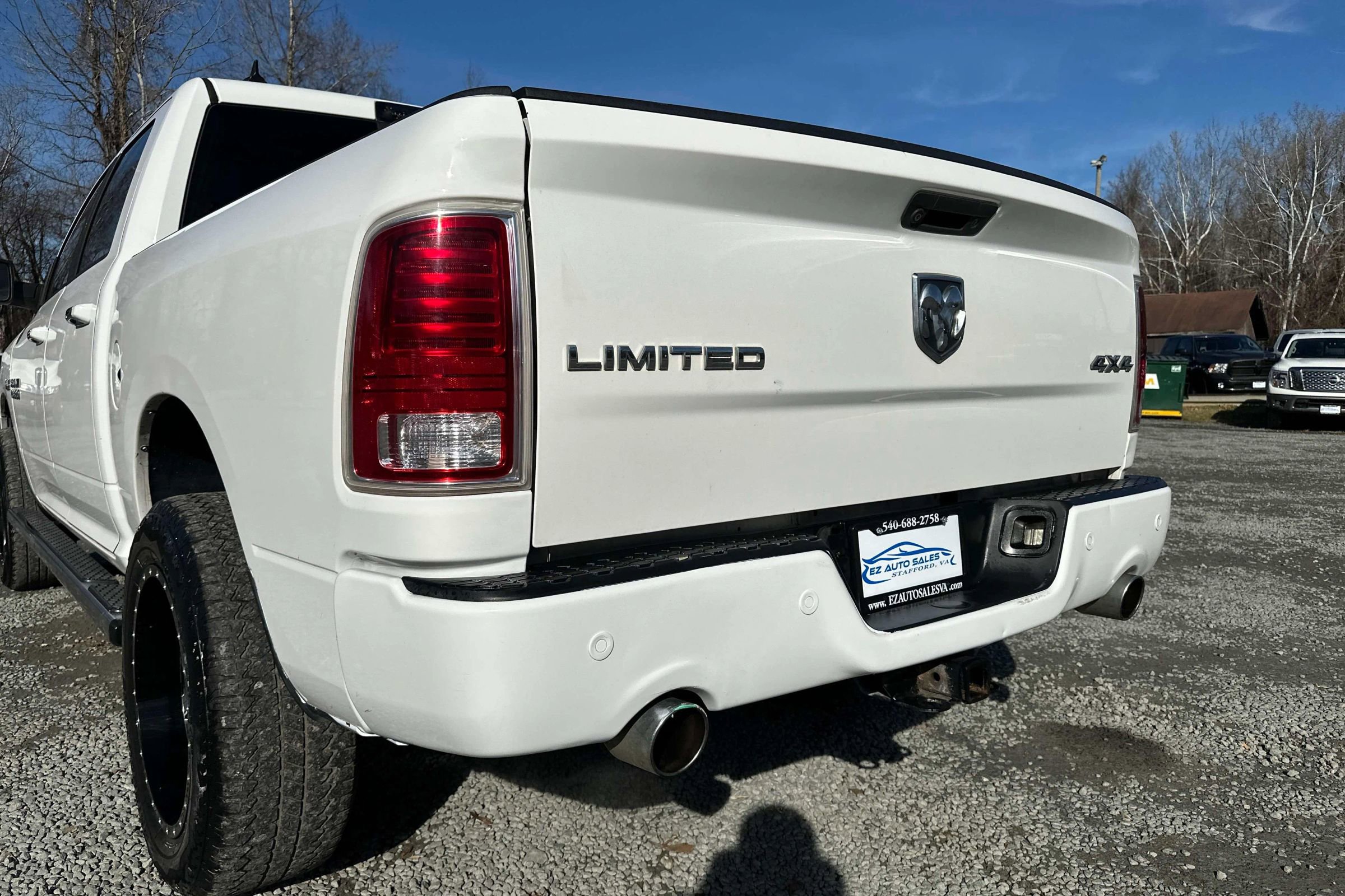 Used 2015 RAM 1500 Limited image 14
