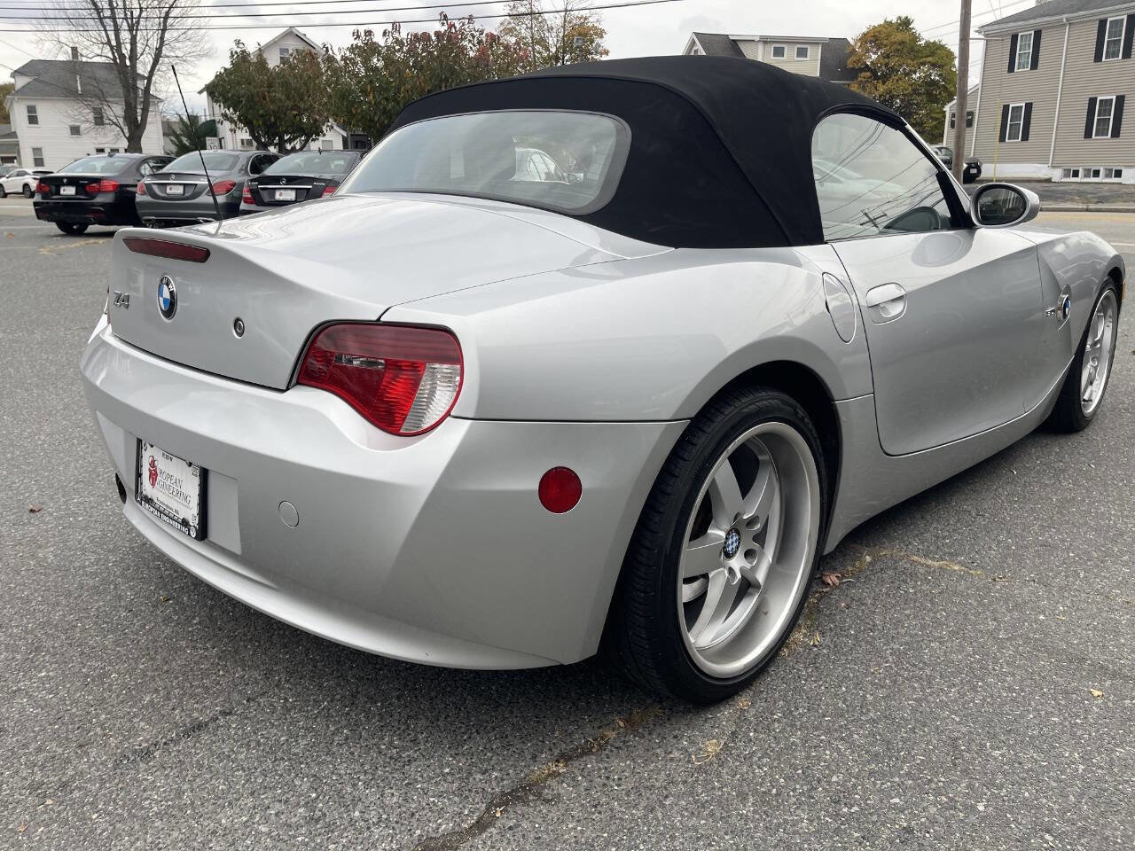 Used 2006 BMW Z4 3.0i image 8