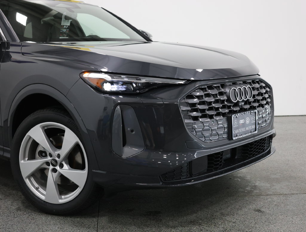 New 2026 Audi Q5 Premium Plus AWD/4WD image 3