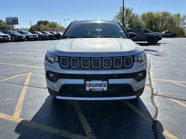 New 2026 Jeep Compass Limited image 19