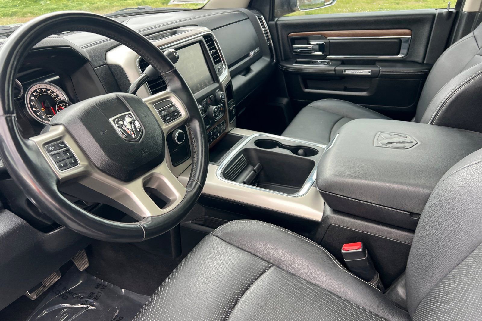 Used 2017 RAM 2500 Laramie w/ Off Road Package AWD/4WD image 10