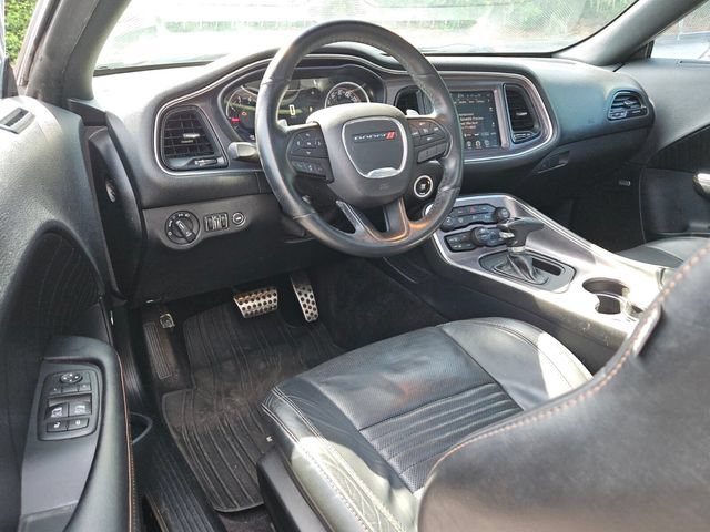 Used 2016 Dodge Challenger R/T Plus RWD image 11