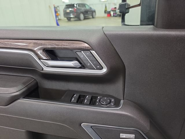 Used 2025 Chevrolet Silverado 3500 LTZ w/ LTZ Plus Package AWD/4WD image 20