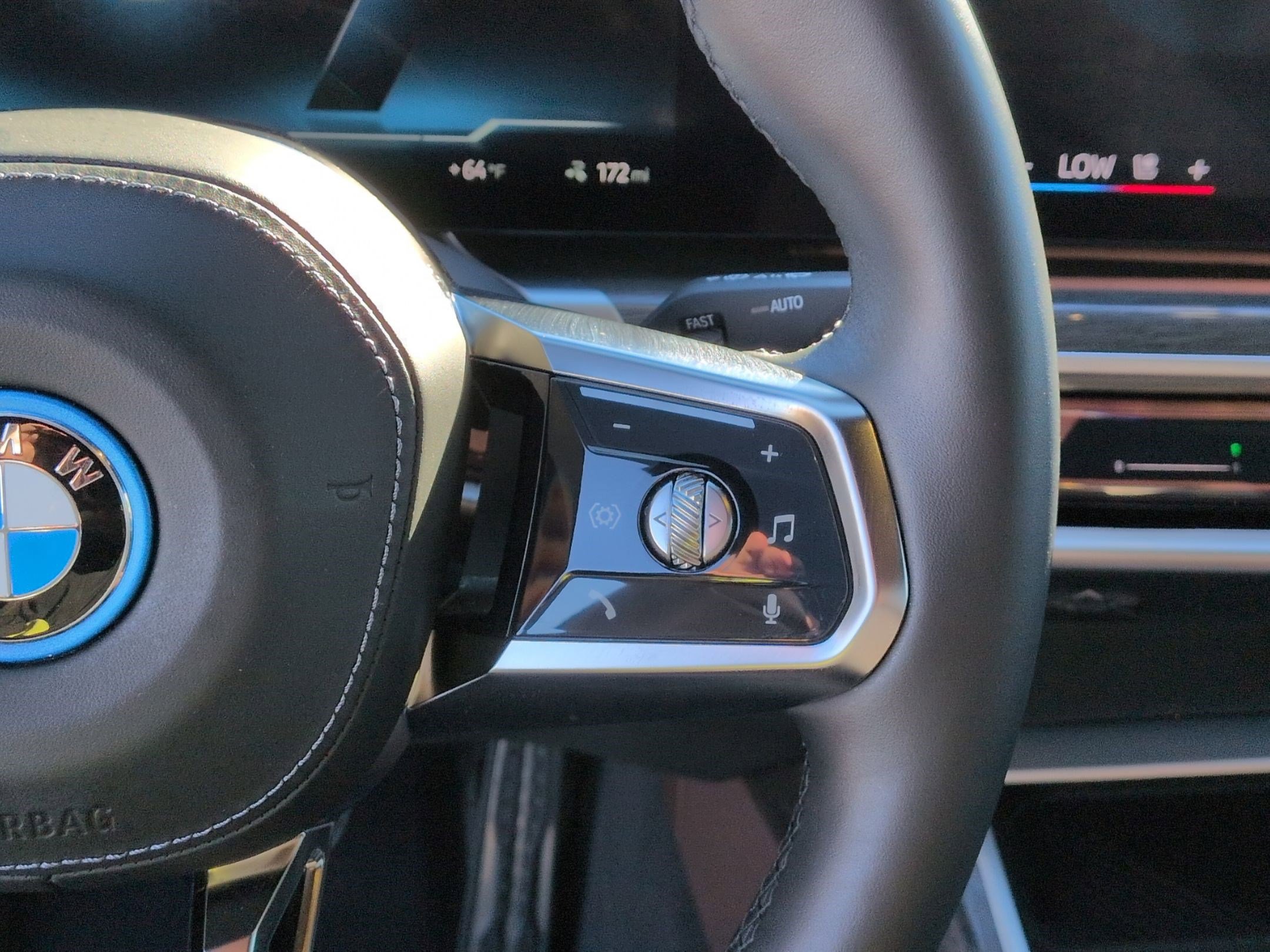 Certified 2024 BMW i7 xDrive60 image 20