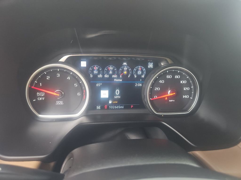 Used 2021 Chevrolet Tahoe Premier w/ Premium Package image 2