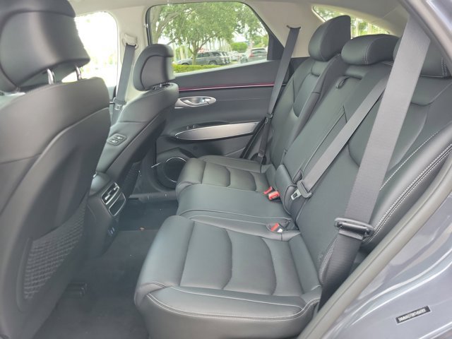 Used 2026 Genesis GV70 2.5T Select AWD/4WD image 6