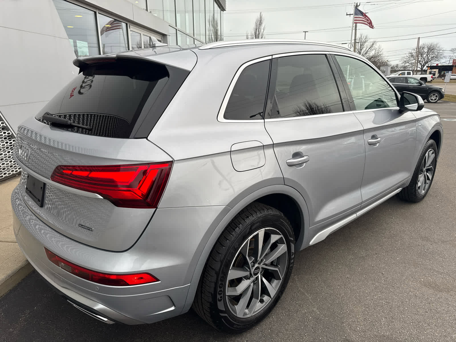 Used 2023 Audi Q5 2.0T Premium Plus w/ Premium Plus Package image 25