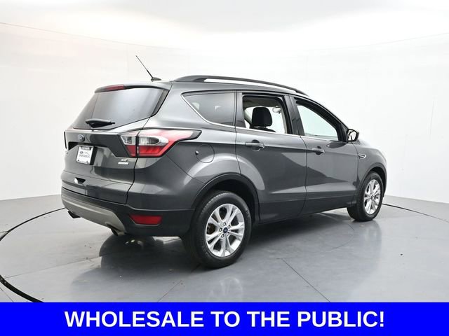 Used 2017 Ford Escape SE w/ Equipment Group 201A FWD image 7
