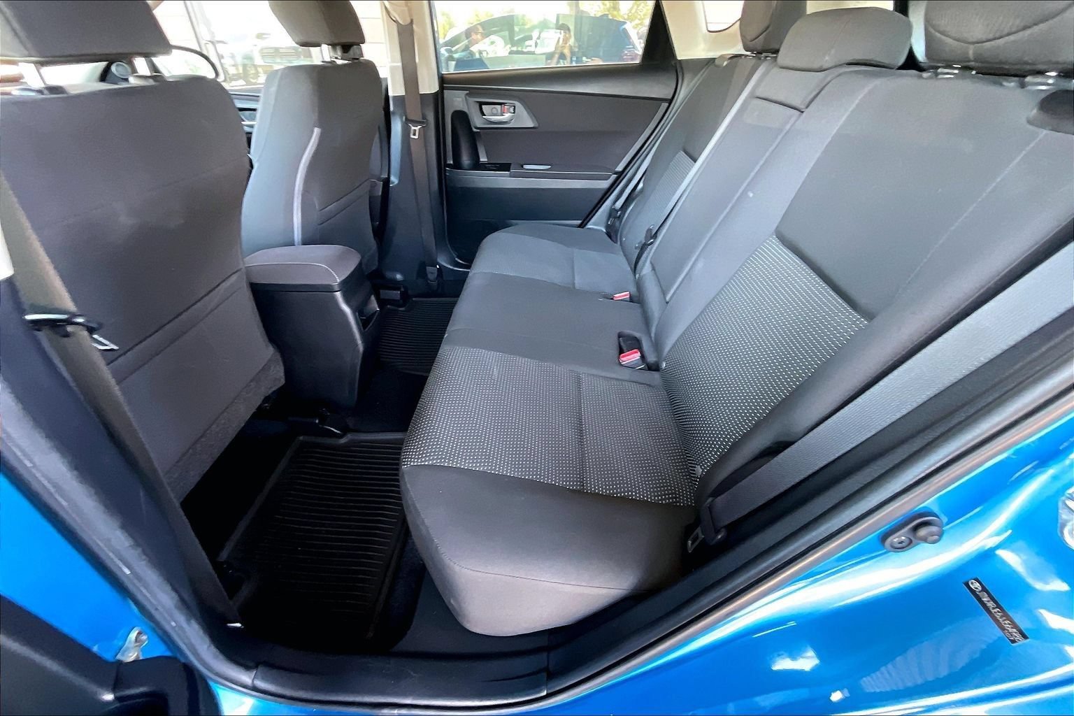 Used 2018 Toyota Corolla iM w/ All-Weather Mat Package FWD image 20