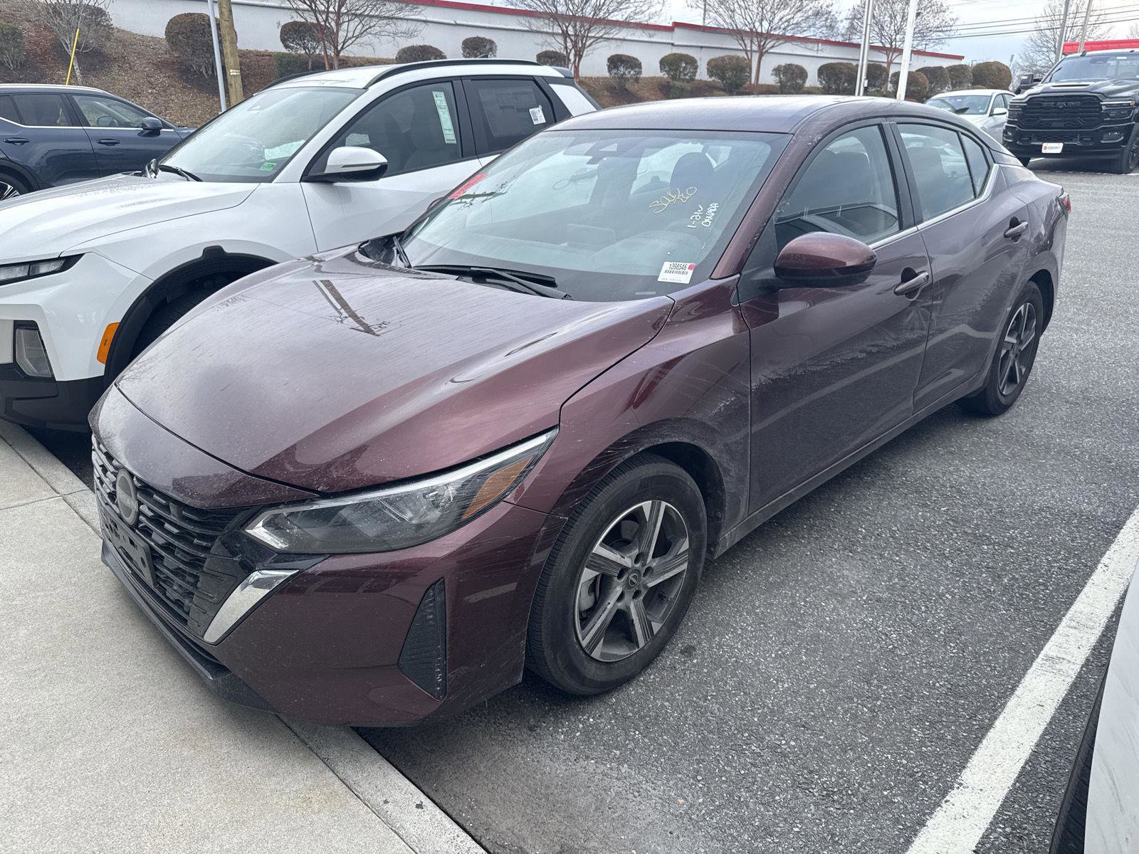 Used 2025 Nissan Sentra SV image 3