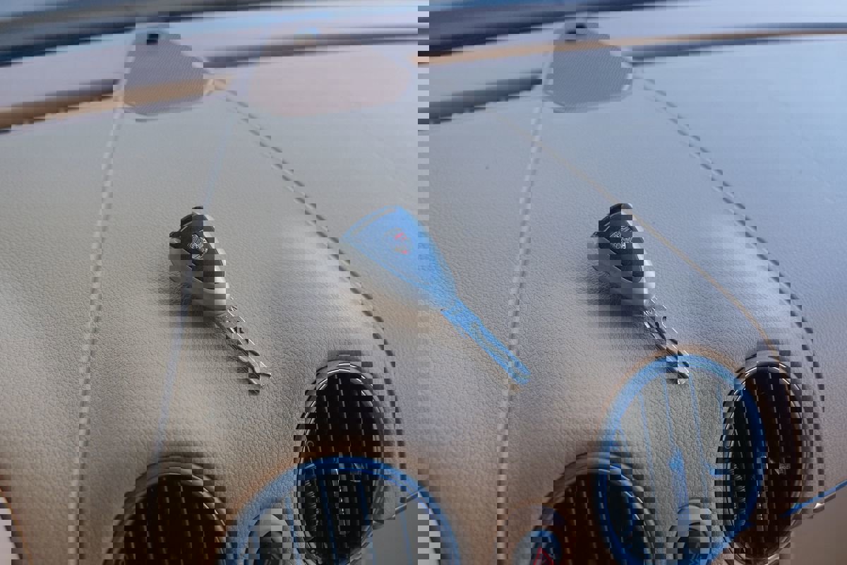 Used 2006 Porsche Cayman S image 9