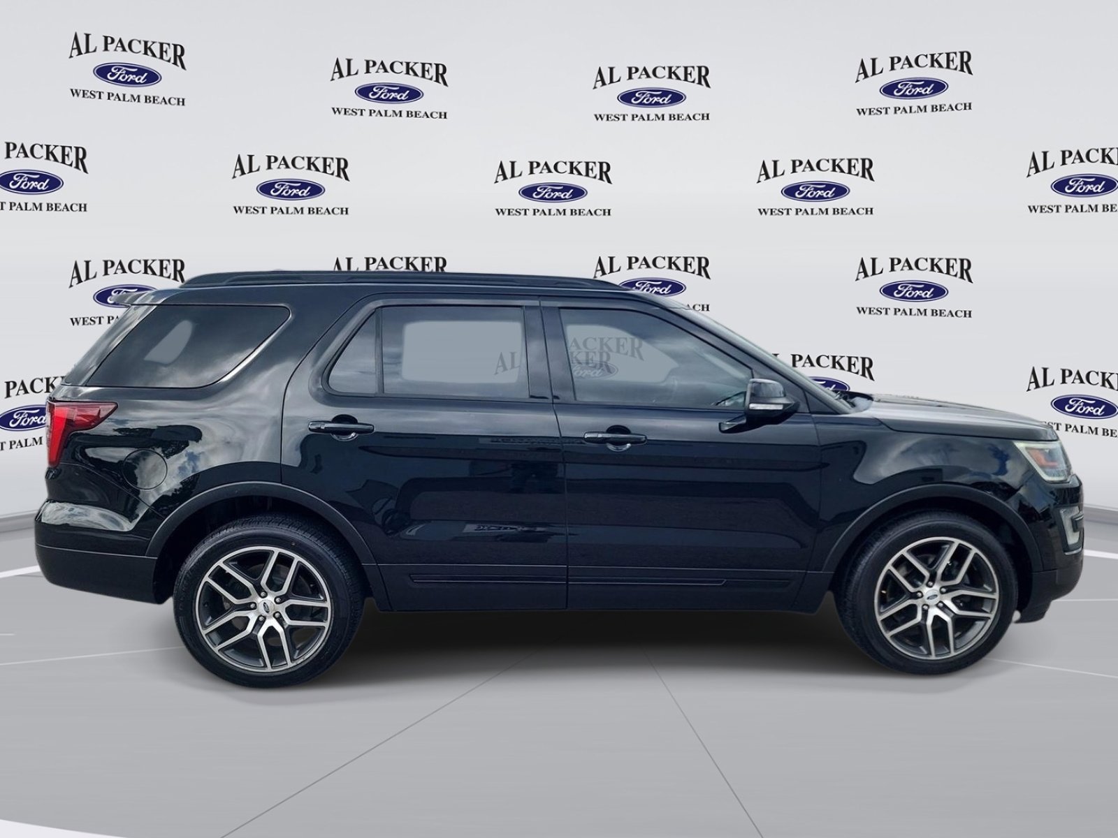 Used 2017 Ford Explorer Sport AWD/4WD image 7