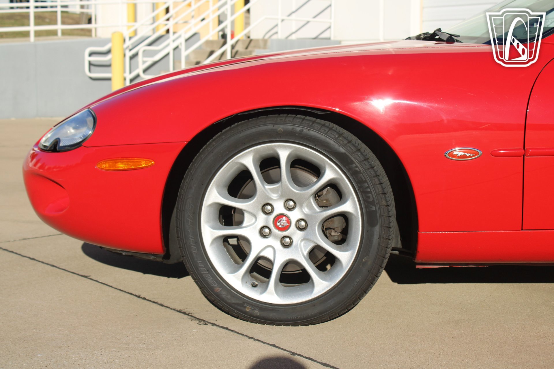 Used 2000 Jaguar XK8 Convertible image 28