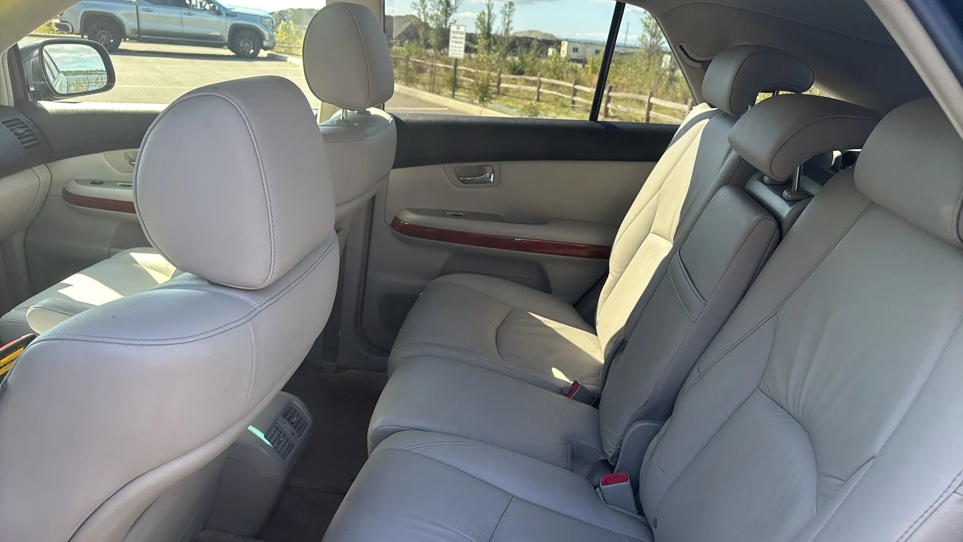 Used 2007 Lexus RX 400h AWD image 15