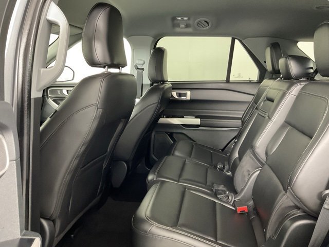 Used 2024 Ford Explorer XLT w/ Equipment Group 202A image 16