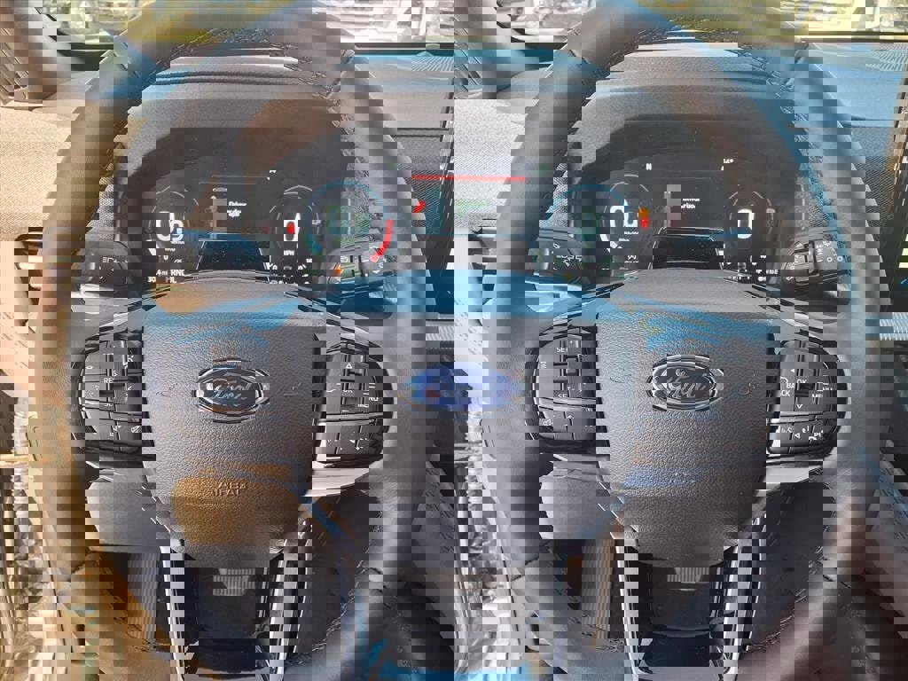 New 2026 Ford Explorer Platinum image 17