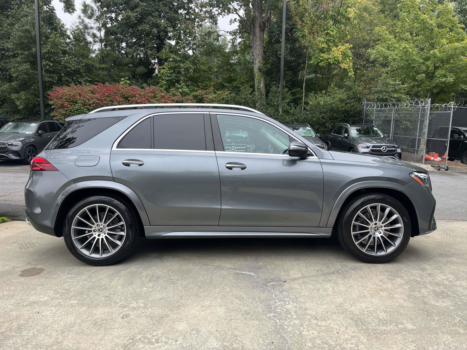 Certified 2025 Mercedes-Benz GLE 350 4MATIC image 6