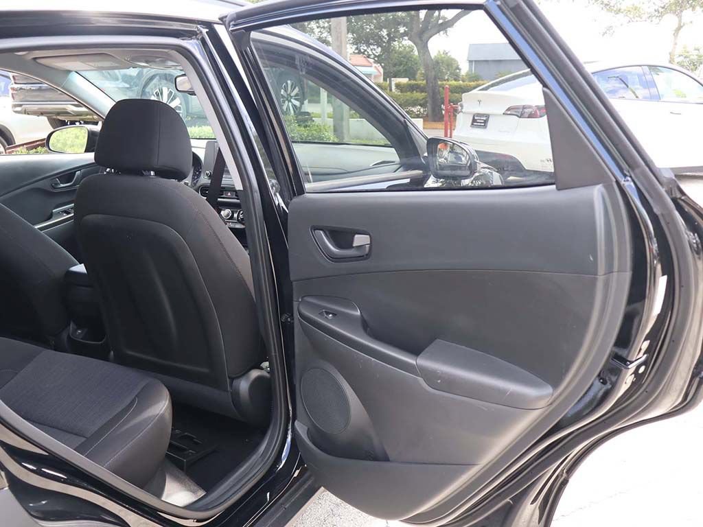 Used 2023 Hyundai Kona SEL w/ Cargo Package AWD/4WD image 25