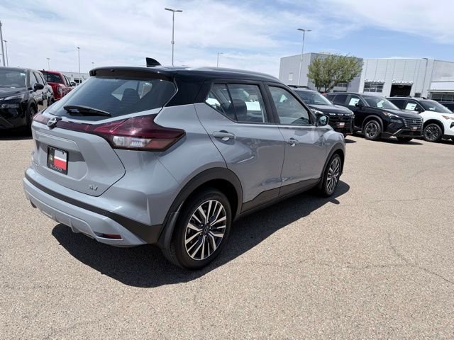 Certified 2023 Nissan Kicks SV FWD image 6