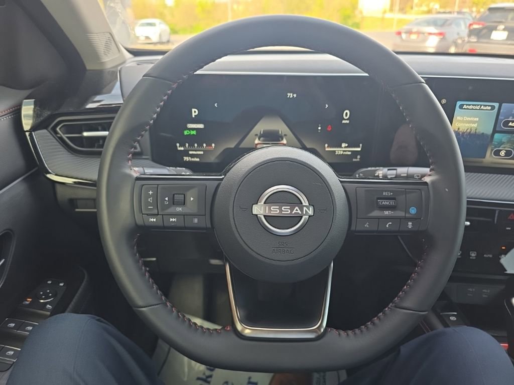 Certified 2025 Nissan Kicks SR AWD/4WD image 18