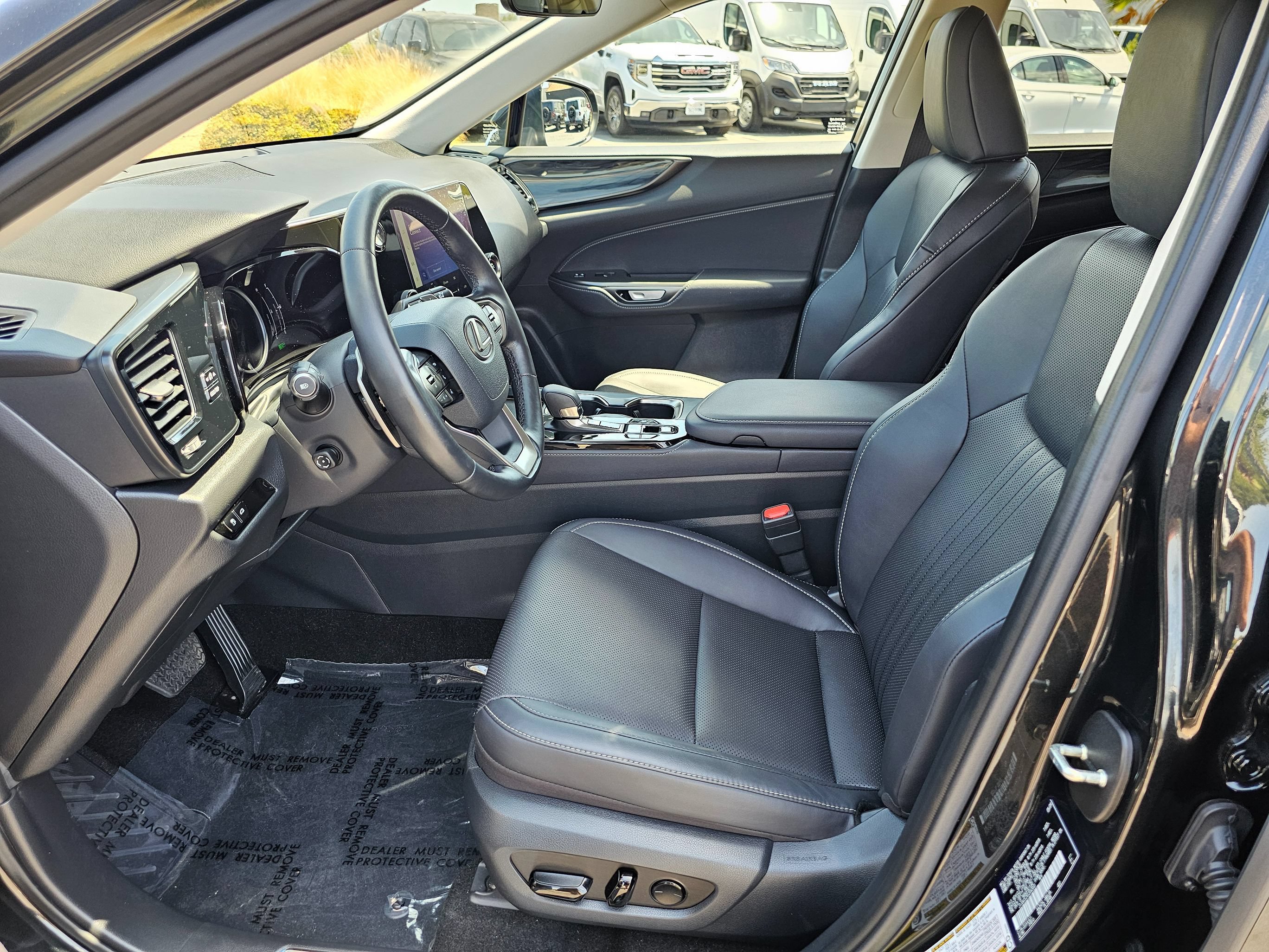 Used 2025 Lexus NX 350h AWD w/ Cold Area Package image 16