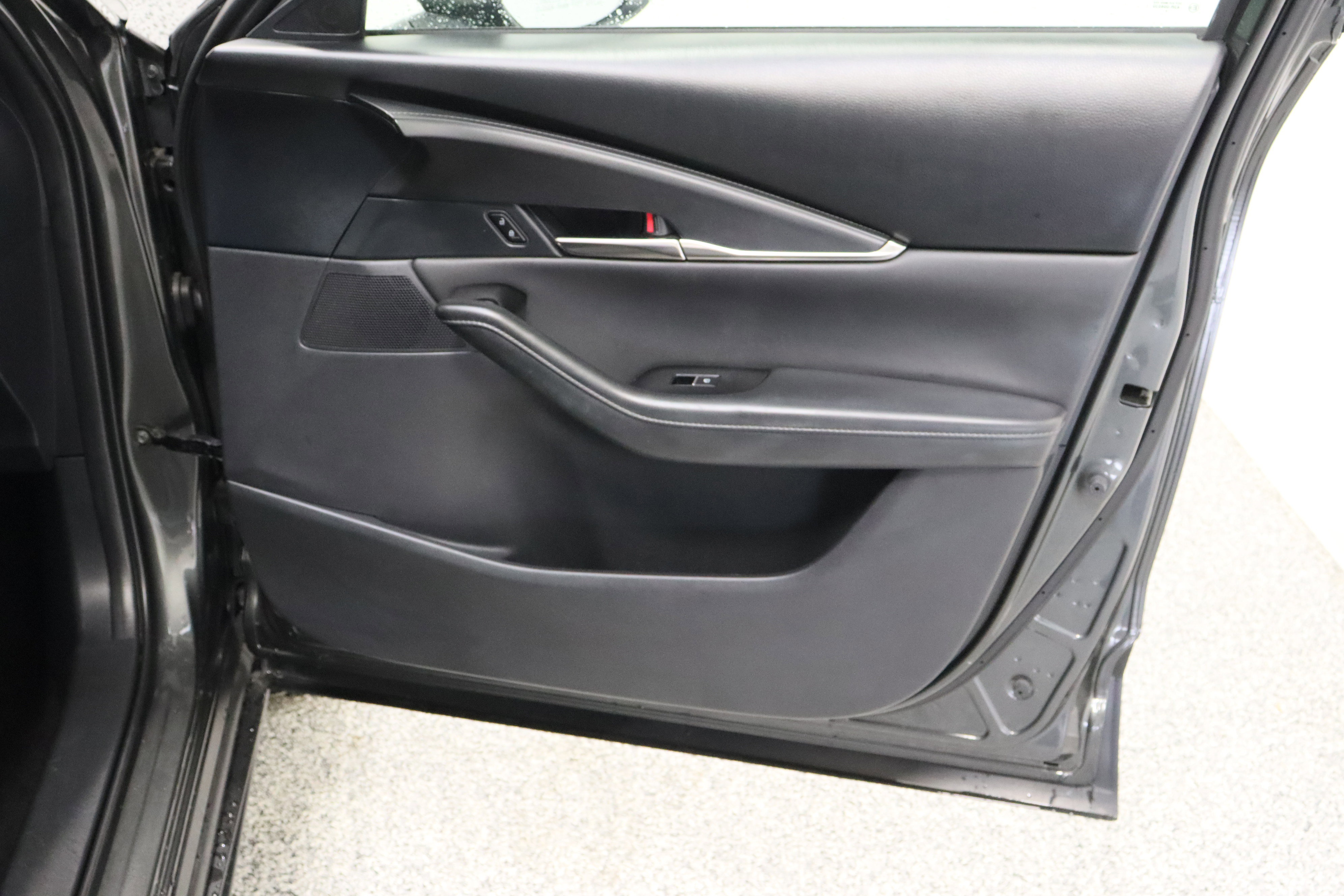 Used 2025 MAZDA CX-30 AWD 2.5 S w/ Preferred Package image 37