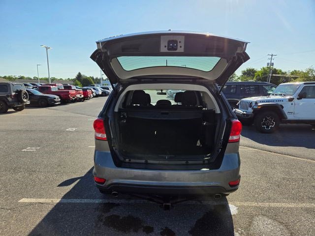 Used 2012 Dodge Journey SXT FWD image 23