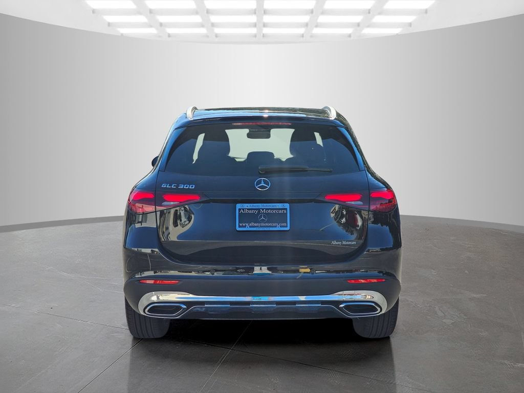 New 2026 Mercedes-Benz GLC 300 image 5
