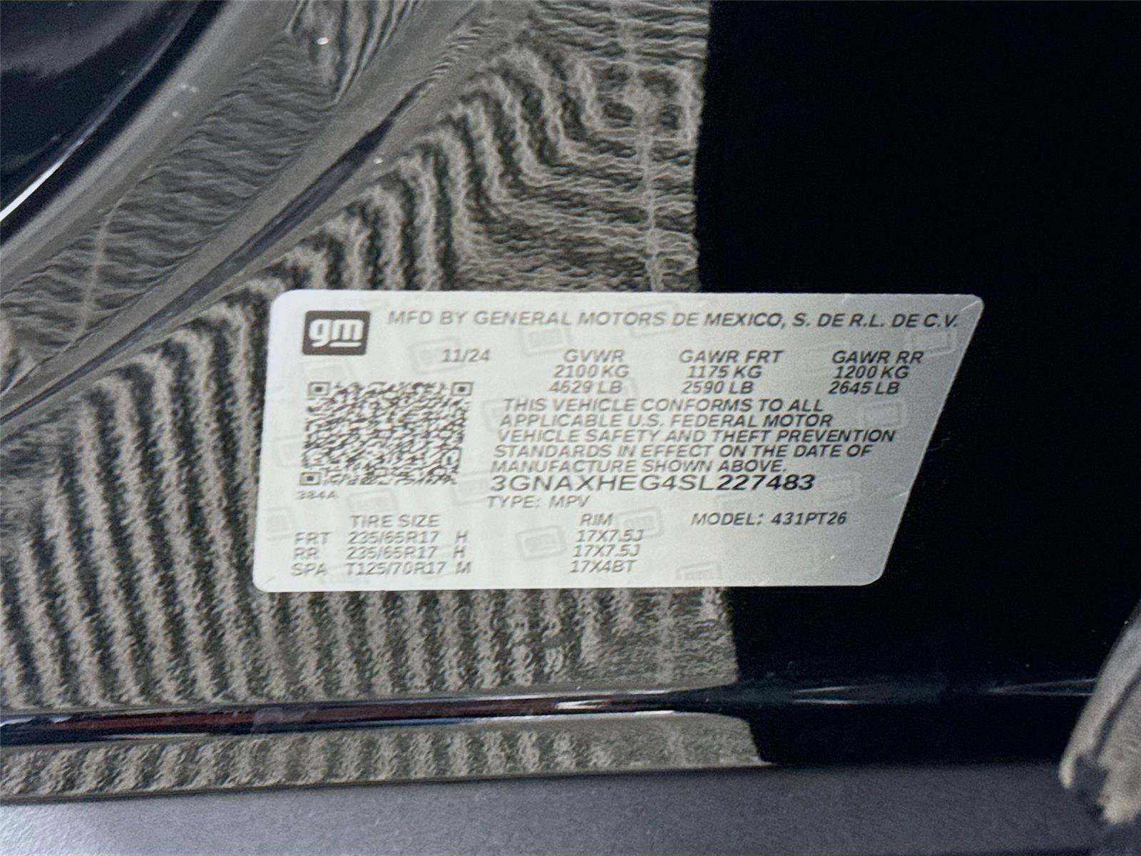 Used 2025 Chevrolet Equinox LT image 24