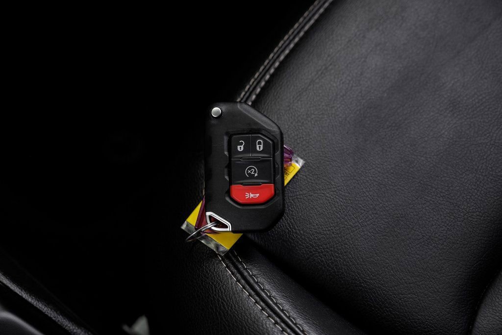 Used 2023 Jeep Wrangler Sahara w/ Cold Weather Group image 69