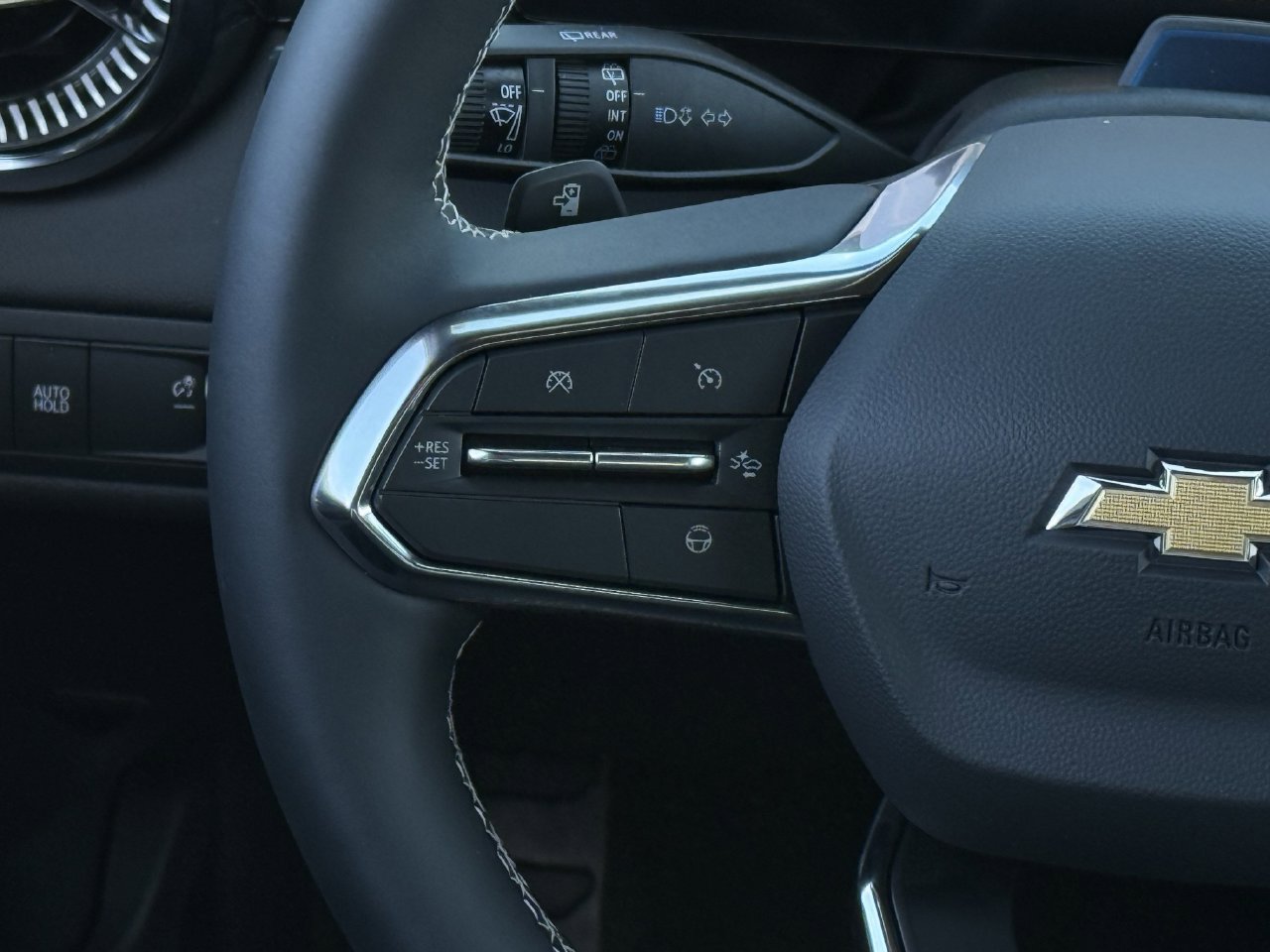 New 2026 Chevrolet Blazer EV LT w/ Super Cruise Package FWD image 13