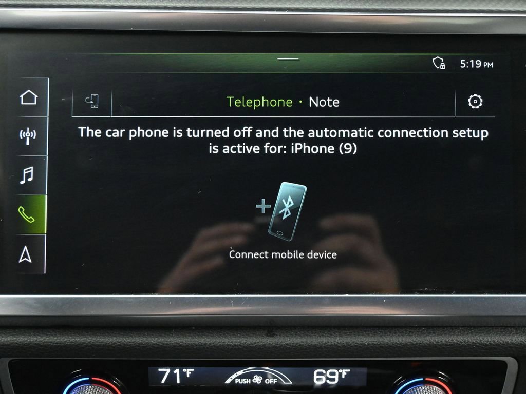 Used 2020 Audi Q3 2.0T Premium Plus w/ Premium Plus Package image 34